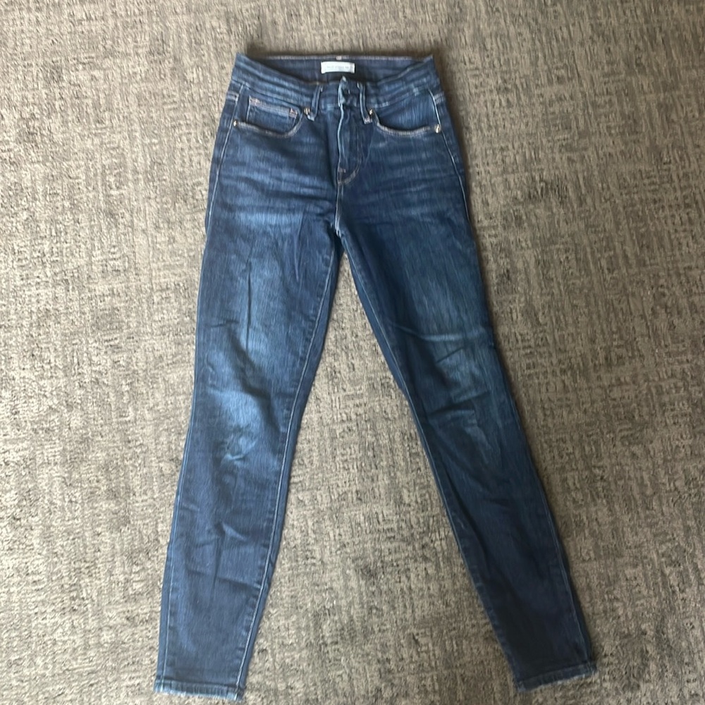 Good American good legs jeans